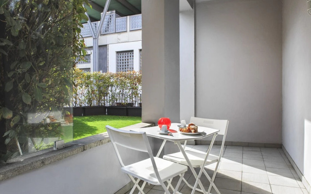 Maraini Apartments