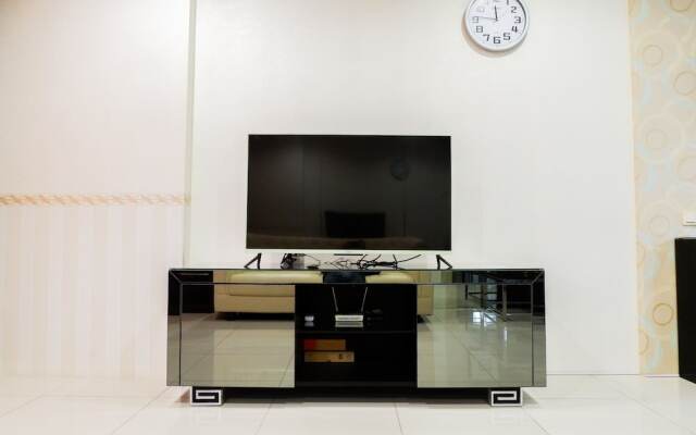 Exclusive 2BR The Via & The Vue Apartment Ciputra World By Travelio