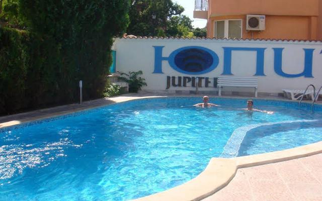 Jupiter Family hotel