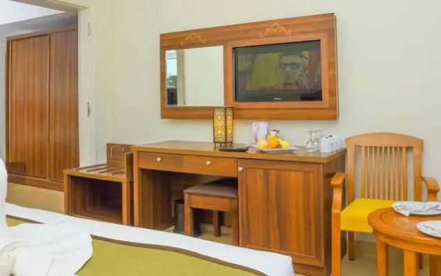 Royal Star Beach Resort