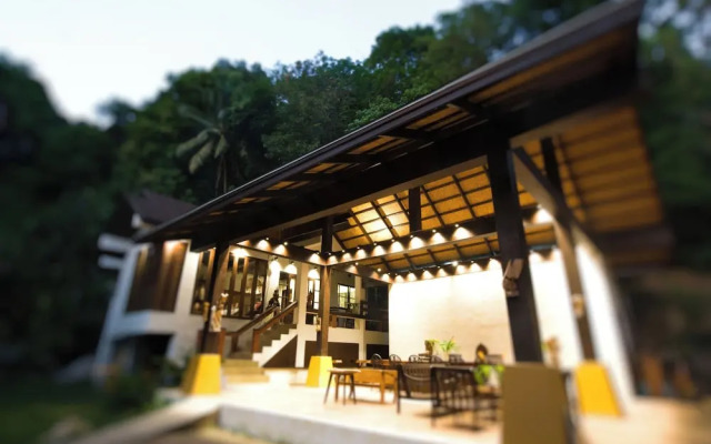 Kawarin Secret Hut Hotel and Resort