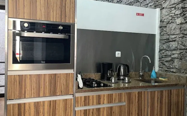 City Center Luxurious Studio Techas Place