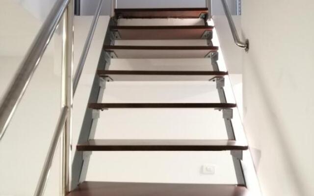 BIOMA Modern & Minimalist Apartment