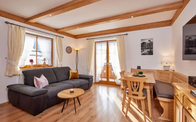 "karwendel" Modern Retreat