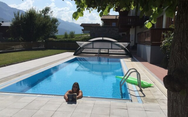 Spacious Apartment in Piesendorf near Ski Area