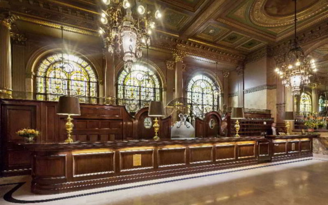 Отель Metropole