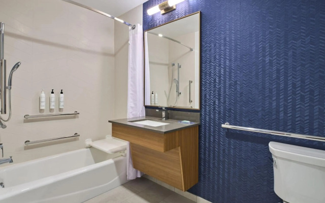 Fairfield Inn & Suites by Marriott Winchester