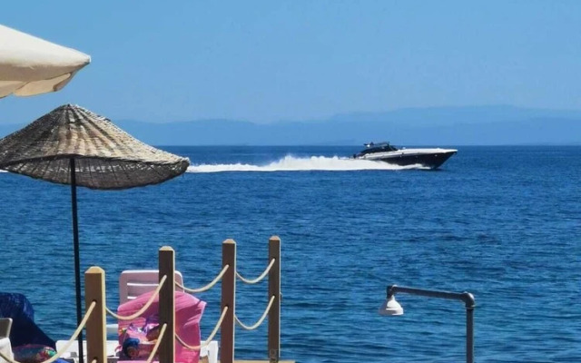 Assos Livza Butik & Apart Otel