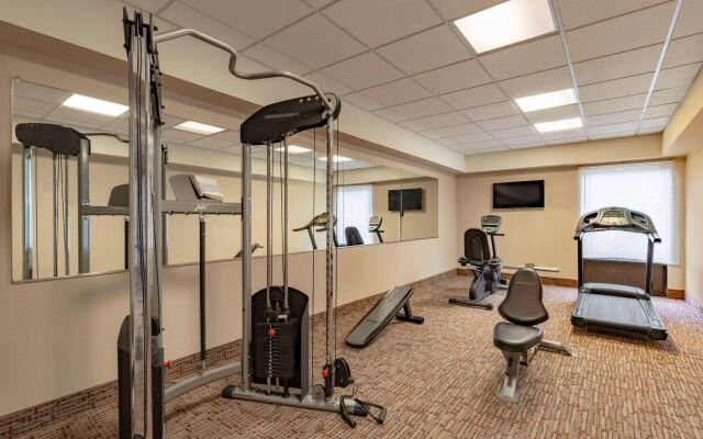 Garner Hotel August West by IHG