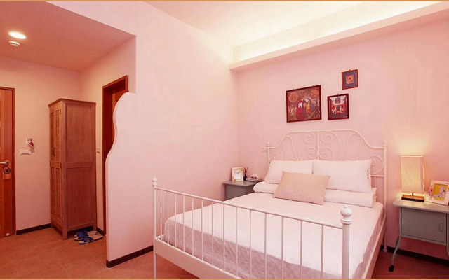 Longtian Hill B&B