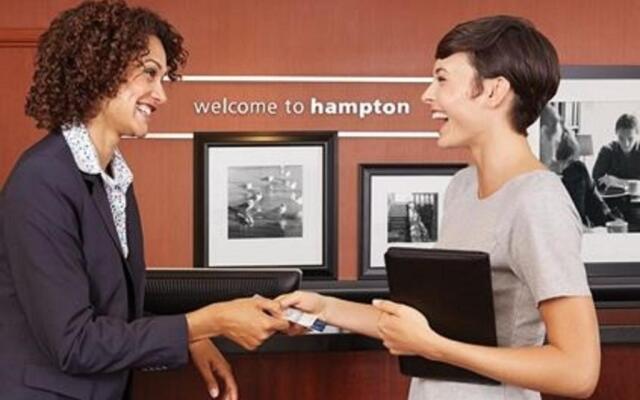 Hampton Inn & Suites Deptford