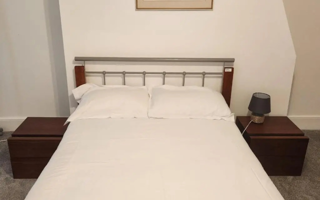 Grace Apartments - Living Stone 2