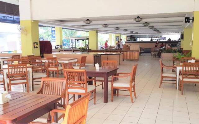 Jomtien Plaza Residence With sea View, spa Shower Bath tub