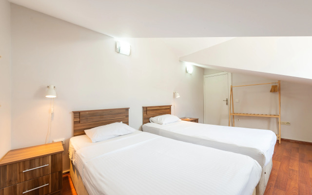 Dualis Hotel