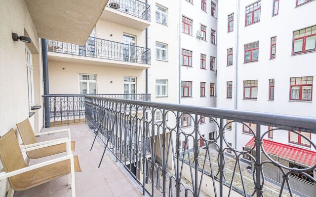 WINWINSTAY Art Nouveau Lumiere Residence