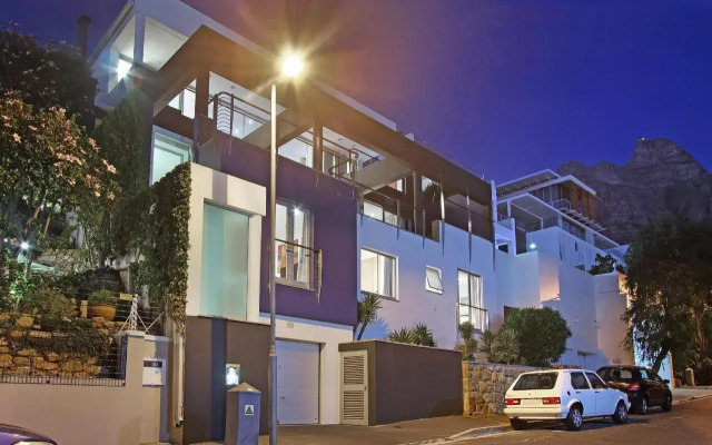 Strathmore House