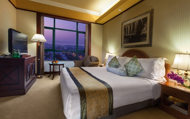 Hotel Indigo Shenzhen Overseas Chinese Town by IHG