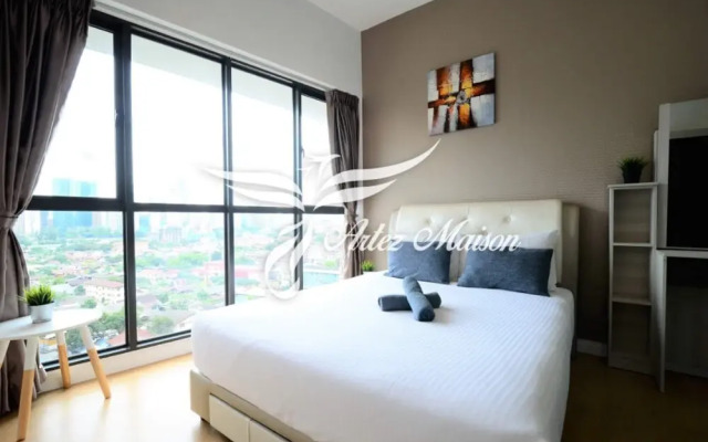 Gorgeous Views @ Setia Sky Klcc - 1BR Artez Maison