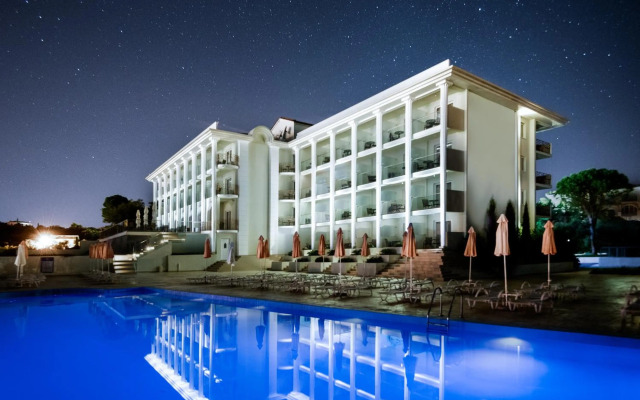 Avalon Palace Hotel