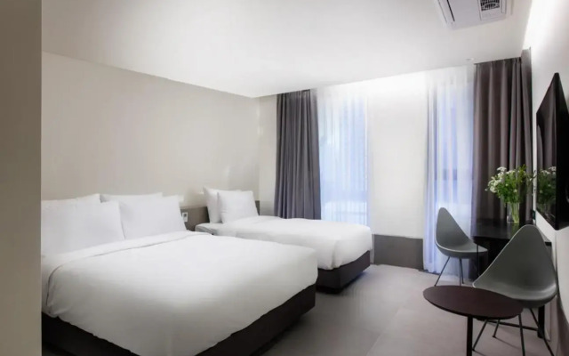 Park Marine Hotel