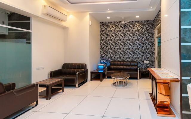 Hotel Laaiba Residency