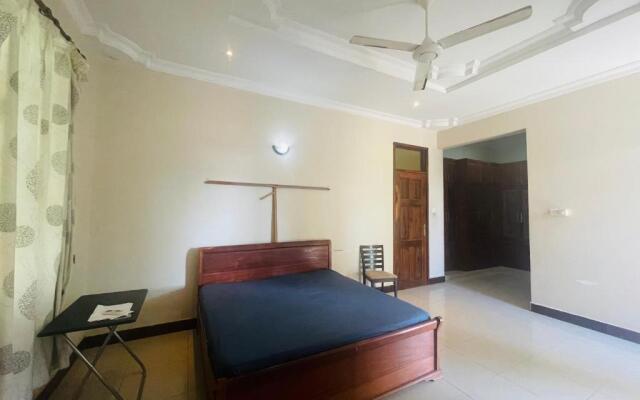 OM Apartment