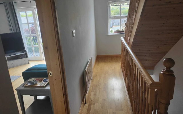 Castleview Large 3 Bedroom Family House - Glenarm