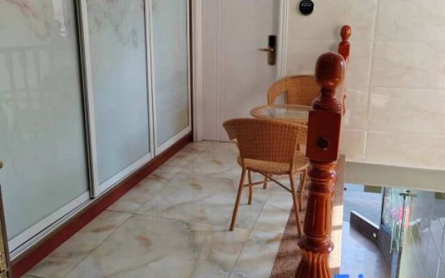 Shanghai Biyu Fashion Hotel