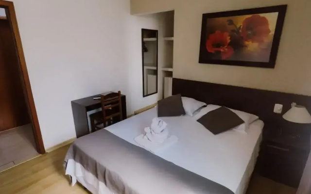 Alzira Granada Hotel
