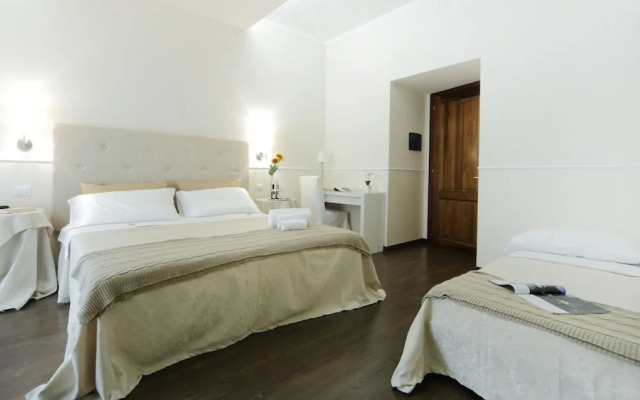 Caesar Place Roma