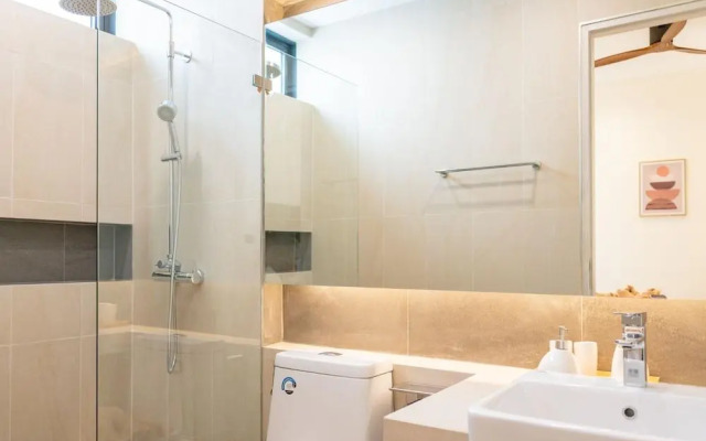 Villa Close to Fisherman Village - KBR15