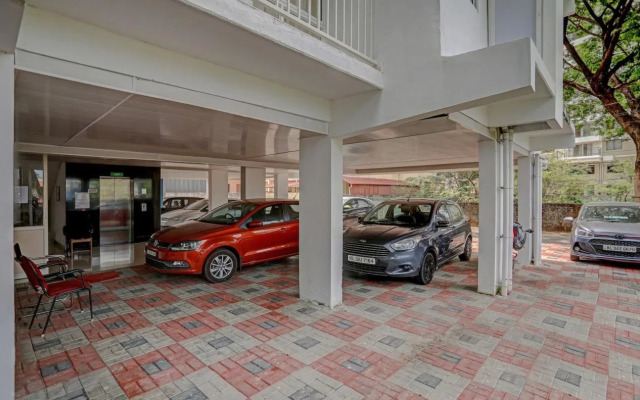 OYO Home 15660 Modern 1BHK