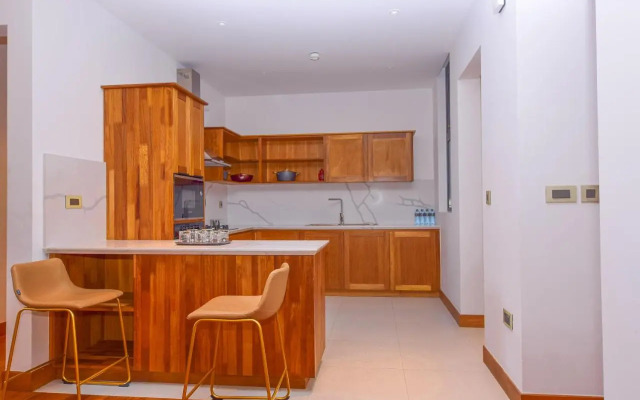 Broadwalk Residency