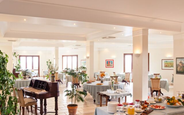 Hotel Torre Bennistra