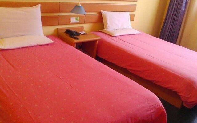 Home Inns Shanghai Hongqiao World Trade Xianxia Road