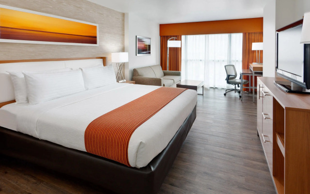 Holiday Inn San Antonio - Riverwalk by IHG