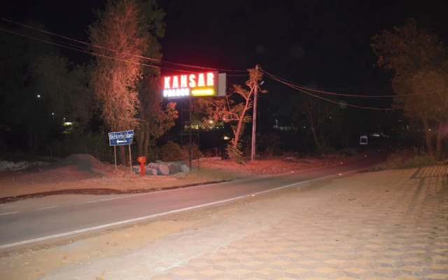 Hotel Kansar Palace
