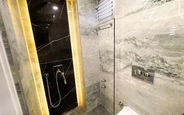Platinum Apartments