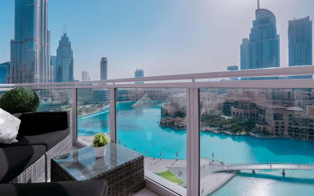 Elite Royal Apartment | Burj Khalifa & Fountain view | Star