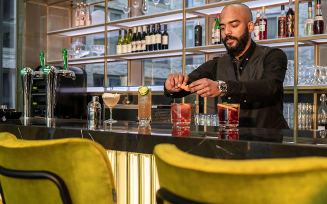 Mercure Amsterdam North Station