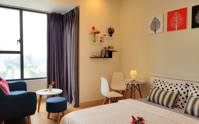 MK Rivergate Apartment - FREE POOL & GYM