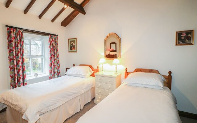 Walton Cottage