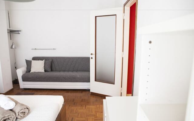 Alessia's Flat Naviglio Grande 3 M2 Famagosta
