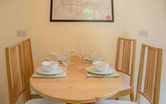 Fantastic House in Central London