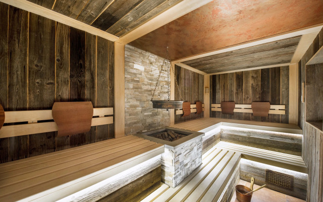 Hotel Croce Bianca Leisure  Spa Hotel