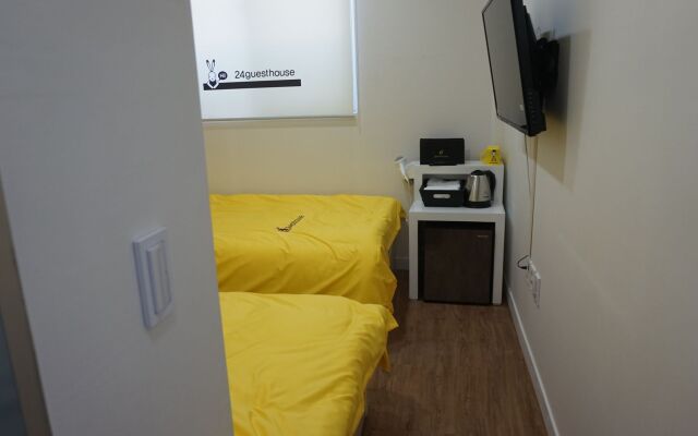 24 Guesthouse Jeonju