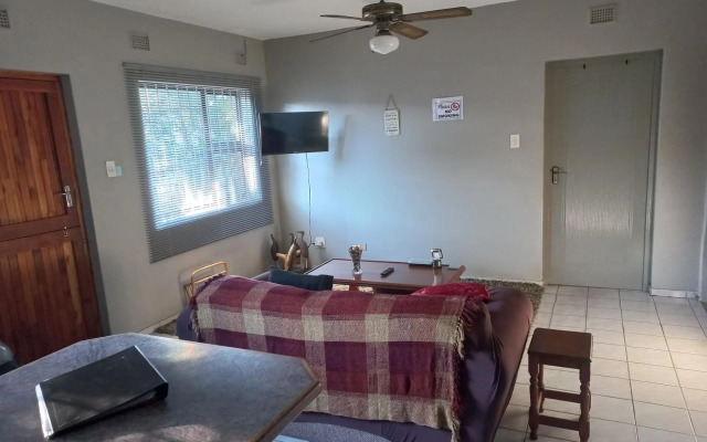 Elegant 1-Bedroom Apartment with pool.