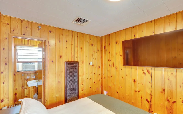 2 Mi to Spearfish Canyon: Central Getaway!