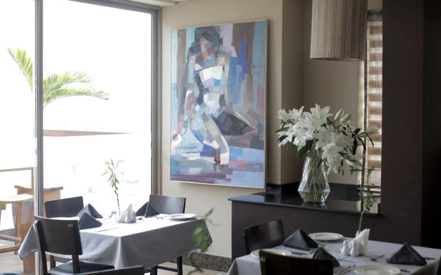 Roots Hotel Apartment
