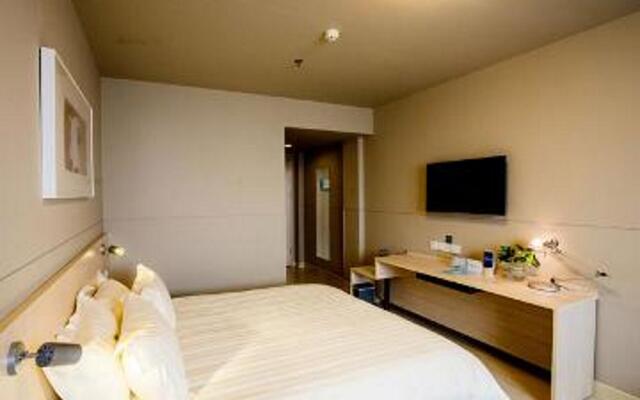 Jinjiang Inn Jiamusi New Mart